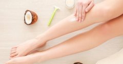 10 cách trị thâm đầu gối và khuỷu tay với nguyên liệu có sẵn trong nhà