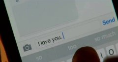 Các cách nhõng nhẽo với bạn trai, người yêu qua tin nhắn
