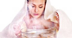 Cách xông mặt trị mụn đơn giản hiệu quả ngay tại nhà