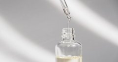 Essence là gì? Cách lựa chọn và sử dụng essence hiệu quả