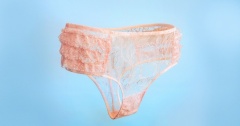 Không mặc quần lót khi ngủ có tốt không?