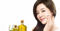 Loạt công thức nâng tầm vẻ đẹp của bạn với dầu oliu
