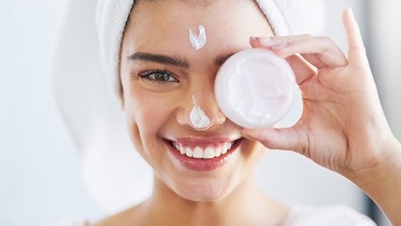 7 bước chăm sóc da mặt hàng ngày để da khỏe, không mụn, trắng hồng 4