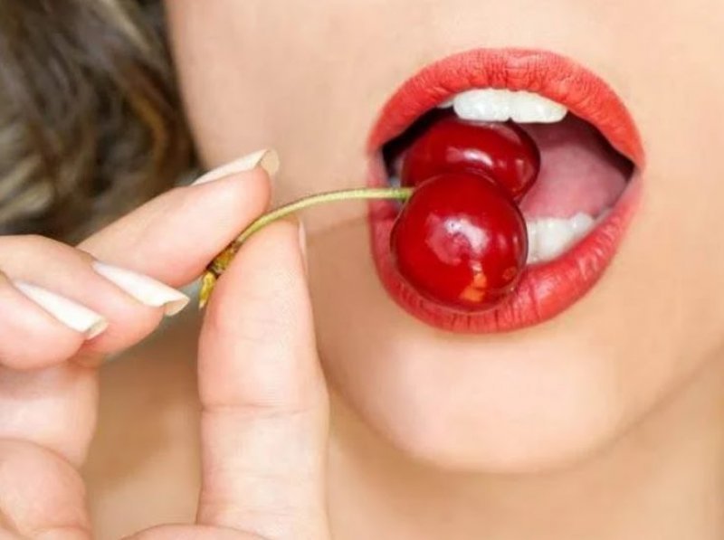 Tình dục bằng miệng: Cảm xúc thăng hoa, bệnh lý tiềm ẩn nên cân nhắc khi yêu 1