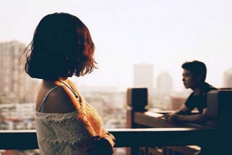 8 cách an ủi và quan tâm khi bạn trai buồn bạn nữ nên biết  3